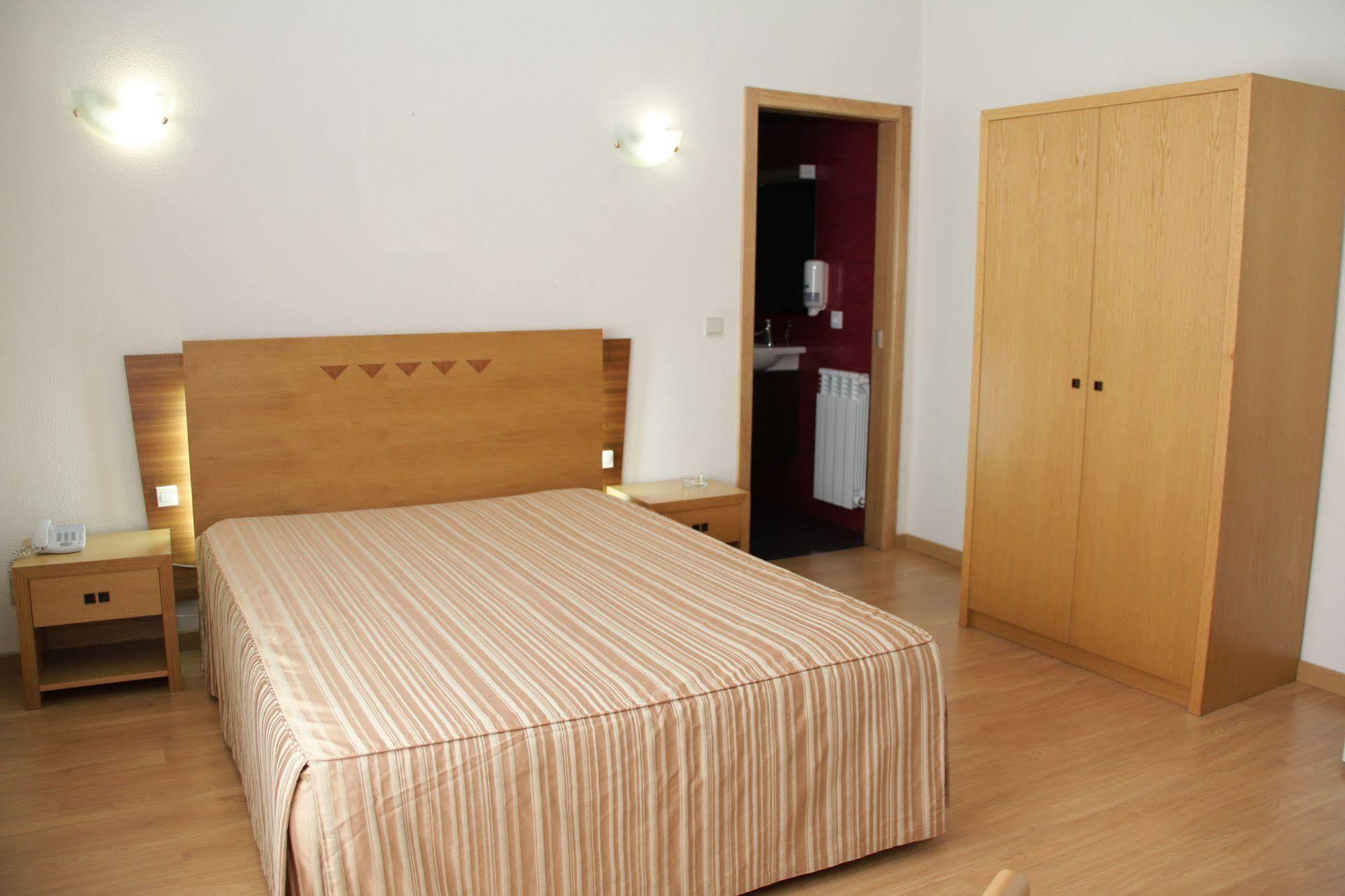 Hotel Chale Paredes Εξωτερικό φωτογραφία